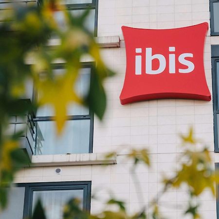 Ibis Rouen Centre Rive Droite Pasteur Hotel Bagian luar foto