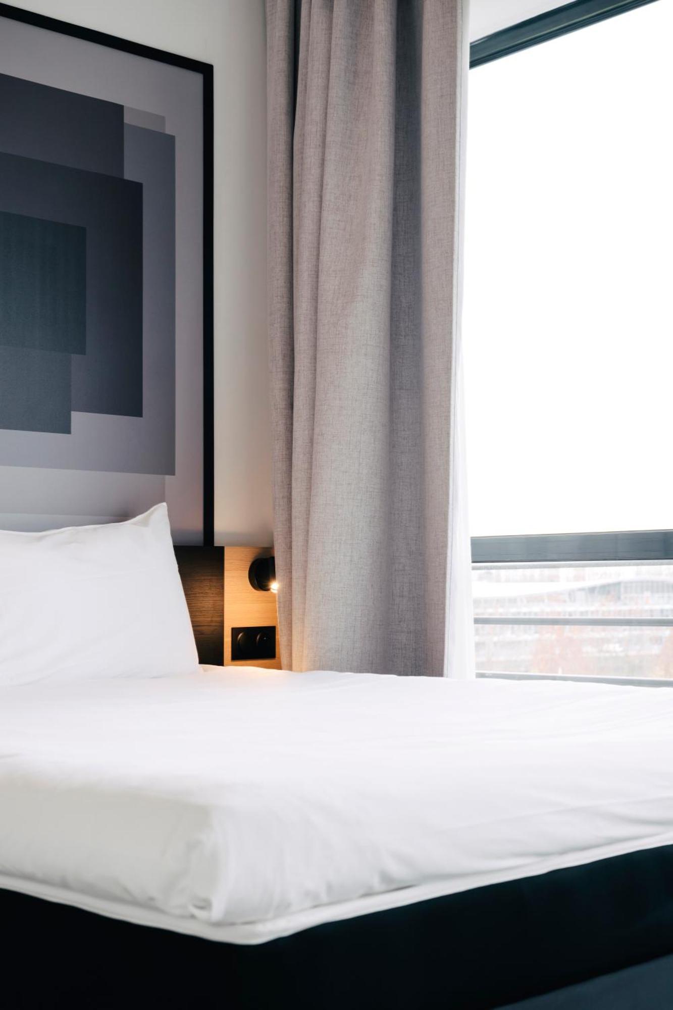 Ibis Rouen Centre Rive Droite Pasteur Hotel Bagian luar foto
